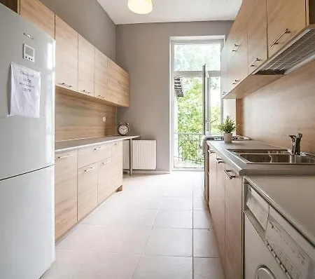 Duze Mieszkanie - Aleja Niepodleglosci Apartment