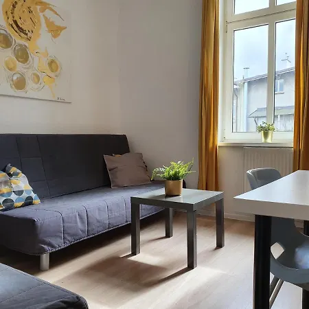 Duze Mieszkanie - Aleja Niepodleglosci سوبوت