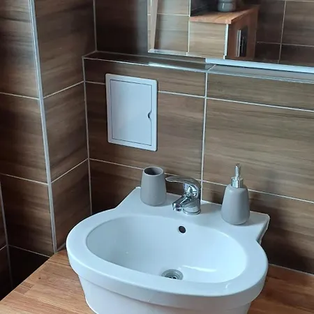 شقة Duze Mieszkanie - Aleja Niepodleglosci سوبوت