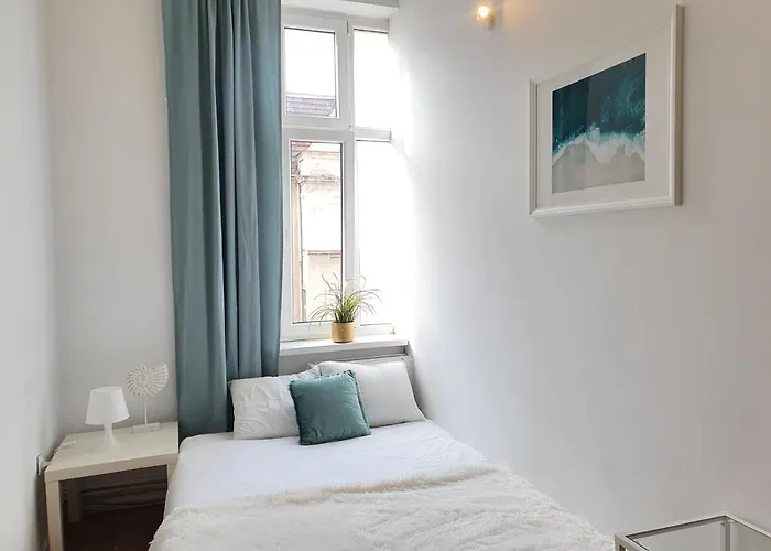 Duże Mieszkanie - Aleja Niepodległości